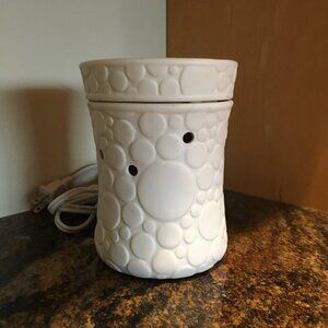 Retired Scentsy Fizz White Ceramic Bubble Wax Warmer Electric